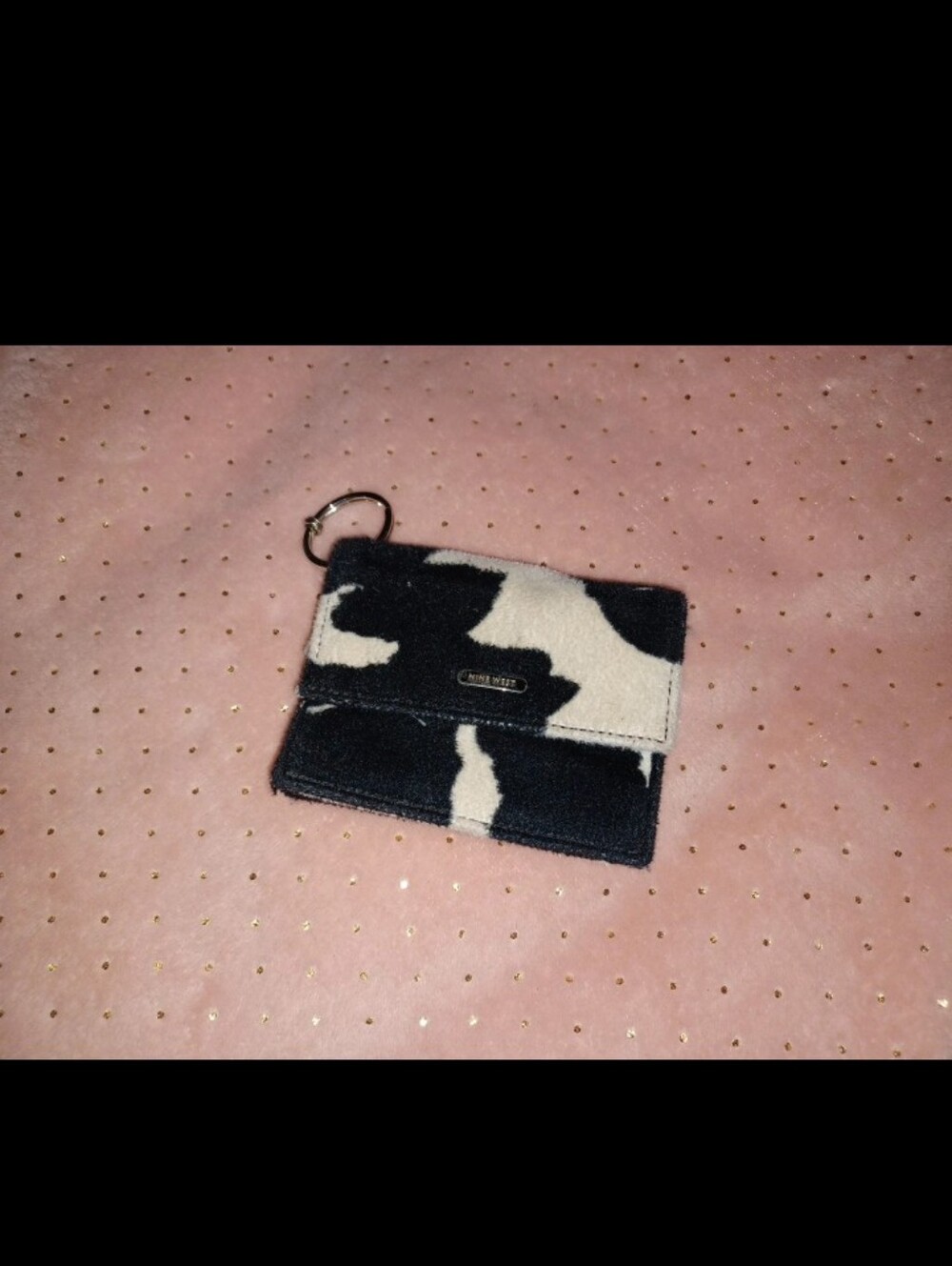 Black and White Cowhide Card Wallet Keychain - Unknown Brand